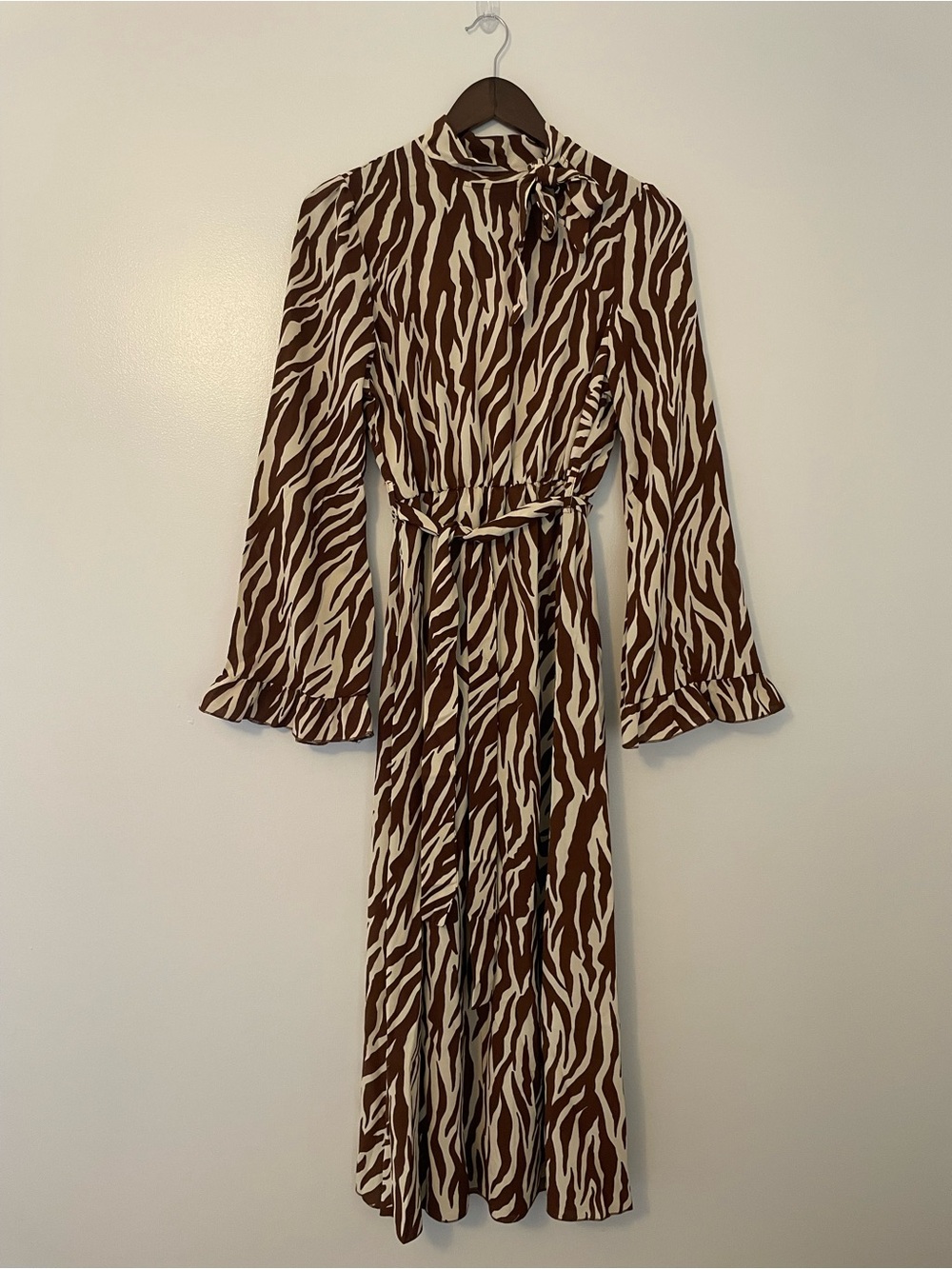 Assorted Brands Women’s Animal Print Long Sleeve Safari Belted Maxi Dress